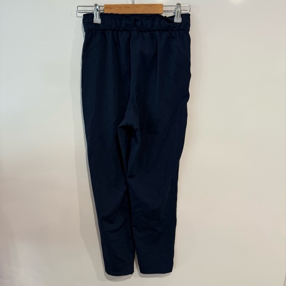 Lululemon Keep Moving Pant 7/8 High-Rise
True Navy - Picture 5 of 11
